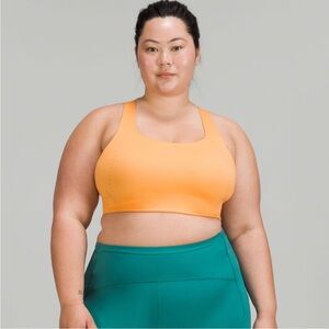 LULULEMON AirSupport High Support Bra in Warm Apricot 34D